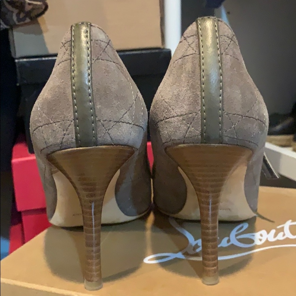 CHRISTIAN DIOR SUEDE CANNAGE PUMPS - Picture 2 of 6